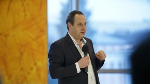 Операта с готов план за финансова стабилизация Подписват до дни