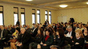 Дискутираха възможностите за подпомагане на малкия и среден бизнес