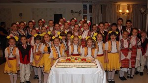 Юбилеен концерт на школата по народни танци и танцов състав