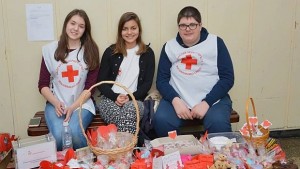 Близо 400 лева събраха млади червенокръстци в подкрепа на деца