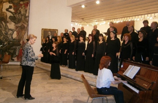 Общински хор „Гена Димитрова представя В света на Бродуей
