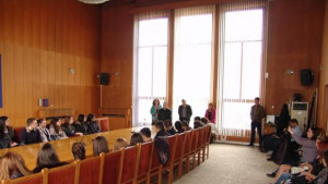 60 бъдещи юристи се запознаха с работата на Областната администрация