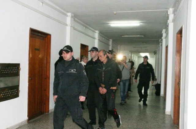 Присъда до месец за садист, разчленил старец в седем чувала