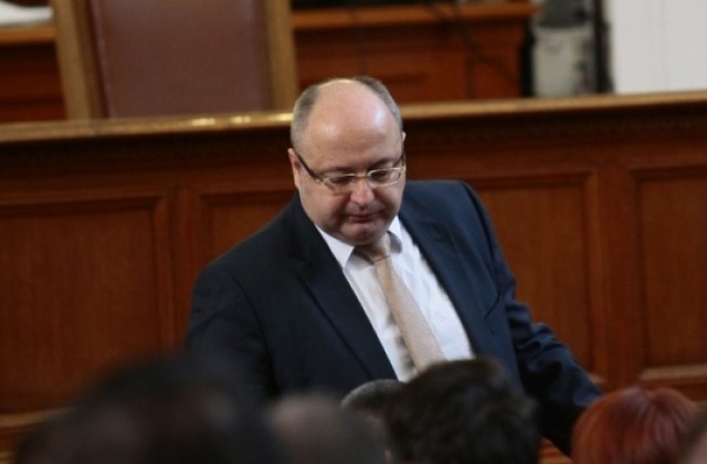 Четин Казак: Новият председател на ДПС ще бъде избран с пълно мнозинство