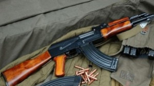 Откриха незаконни оръжия в дома на възрастен мъж