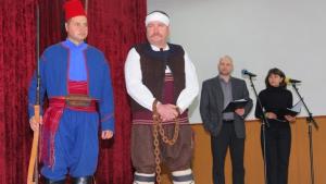 Представят Дяконът пред съда и по пътя към Голгота
