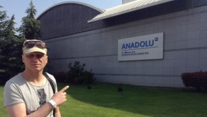 Младежка Вечер на любовта и виното в подкрепа на Иванко