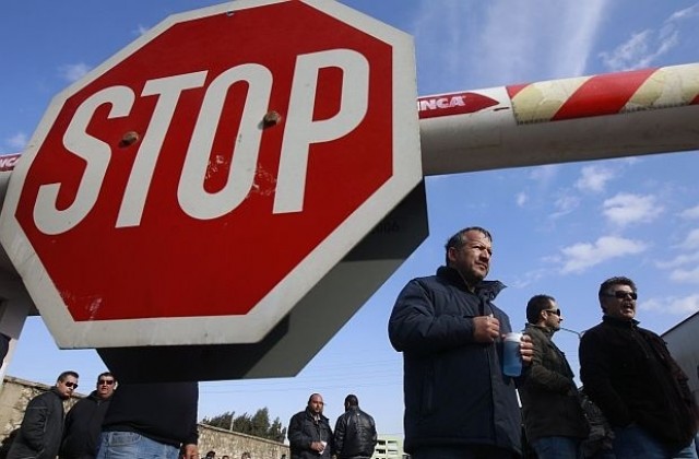 Стачката спря размяната на поща с Гърция