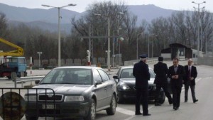 Македония Италия и Турция също затварят границите си Гърция