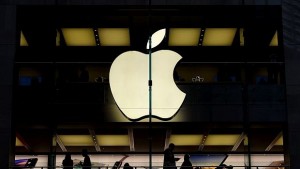 Error 53 изправя юристите срещу Епъл