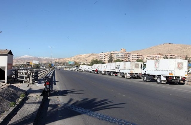 35 камиона с хуманитарна помощ влязоха в обкръжения Мудамия аш Шам