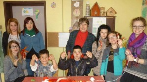 Ръчно изработени мартенички представят деца в изложба Млада Марта