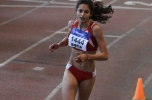 Силвия Георгиева е състезателка на  СКЛА „Евър”