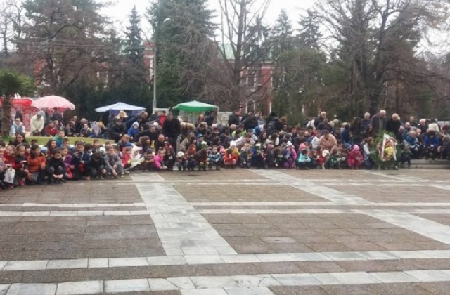 Поклон пред Апостола