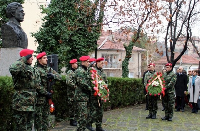 Хасково почете паметта на Апостола