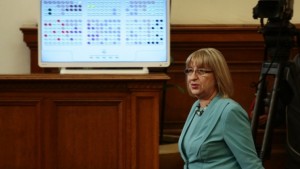 И Цецка Цачева се обърна към европейските институции заради блокадите