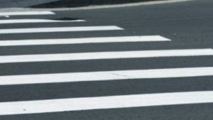 Блъснаха жена на пешеходна пътека в Габрово