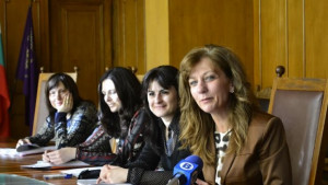 Център за почасови социални услуги ще заработи във Велико Търново