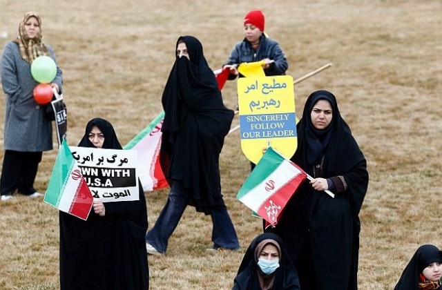 Защо жените в Иран не могат да ходят на мач