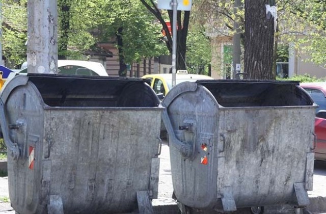 Товарен автомобил отнесе врата за 7 200 лева