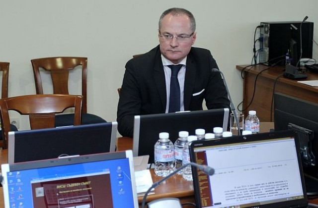 Лозан Панов поиска ВСС задълбочено да провери казаното от Бойко Атанасов
