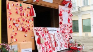 Мартенски базар откриха в центъра на Каварна