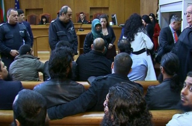 Гледат делото срещу имамите от Пазарджик по общия ред