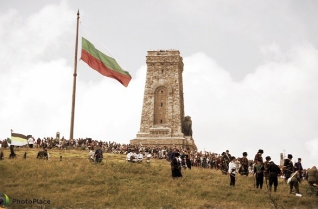 Заснемат с дрон Паметника на свободата