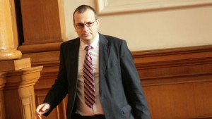 И Мартин Димитров има съмнения за картел на пазара на