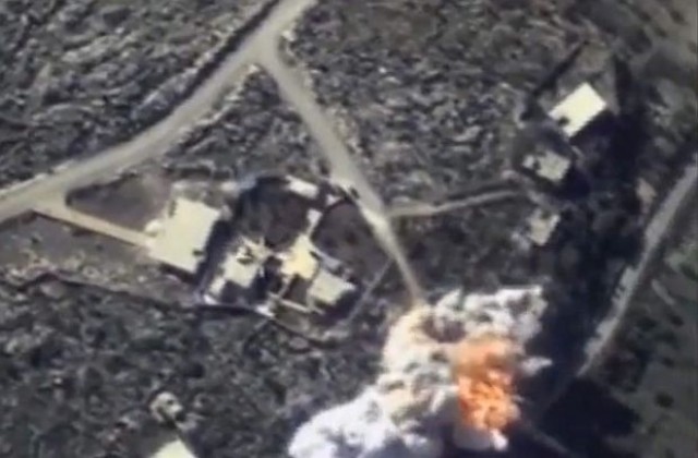 Русия нанесе интензивни удари в Сирия часове преди примирието