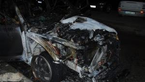 Обвиненият за палежа на лек автомобил остава за постоянно в