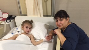 Отвориха дарителска сметка за 6 годишната Йоана страдаща от коварно