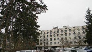 Започва проектирането на паркинг в района на Старото военно училище