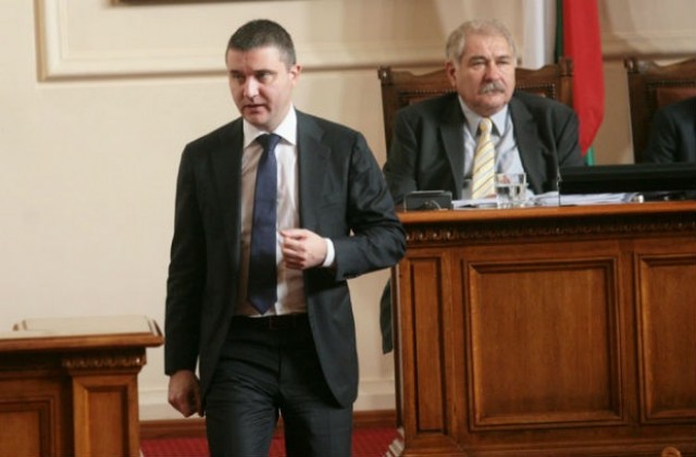 Разследването на картел с горивата ще върне равновесието на пазара, смята Горанов