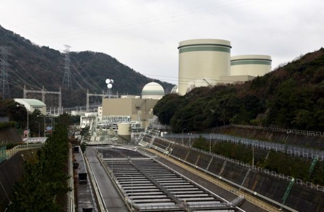 Япония рестартира реактор на атомната централа Такахама