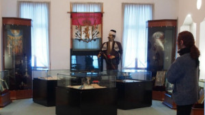 Във Варна показват Сабите на войводите СНИМКИ