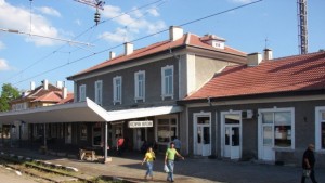 Заловиха 27 мигранти на жп гарата в Каспичан