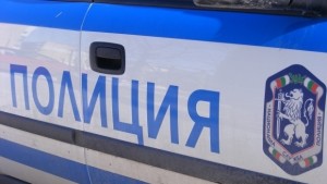 Маскирани и въоръжени крадци обраха магазин в Столипиново