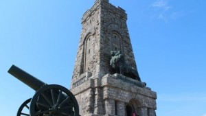 НПМ ШипкаБузлуджа На 3 март найбългарският паметник ще посрещне хиляди