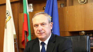 Кметът на Търговище подписа споразумение за реализиране на инвестиционната програма