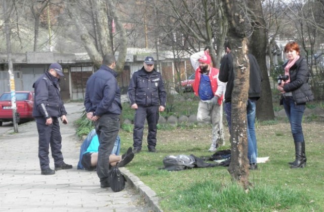 Арестуваха в Благоевград, заподозрян за въоръжен грабеж в София (СНИМКИ)