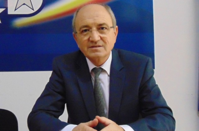 Кирил Калфин: Длъжни сме да съхраним националния дух
