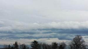 Времето на 4 март Облачно с валежи