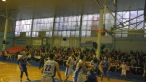 Баскетбол След продължение Спартак загуби от домакините си във Варна