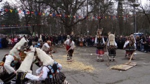 Затварят пътя Смолян Девин заради празника Песпонеделник в Широка лъка