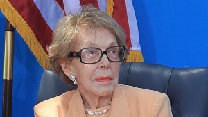 Почина бившата първа дама на САЩ Нанси Рейгън