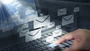 Почина създателят на електронната поща