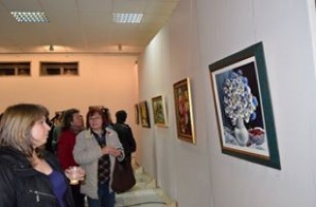 Поезия, изобразително изкуство и музика събра в едно галерията в Г. Оряховица