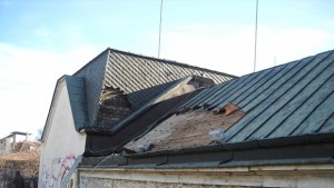 Кукленият театър вече е с нов меден покрив