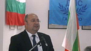 Издигнаха Четин Казак за председател на ДПС